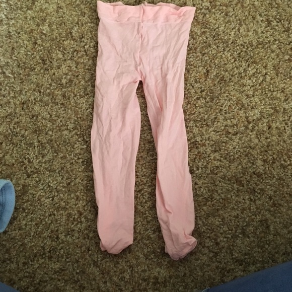 Under Roos and stockings. - Picture 4 of 7